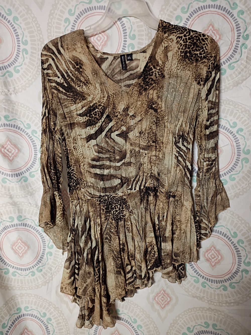 VINTAGE!! Essentials by Milano Brown Animal-Print Ruffle Hem Blouse